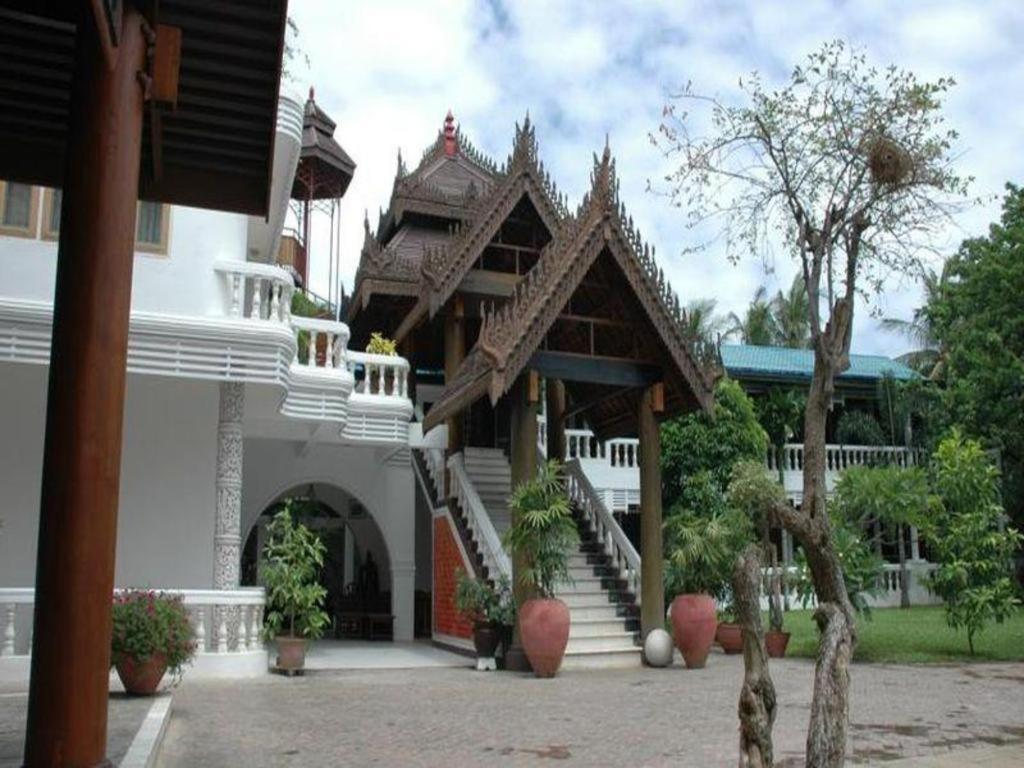 Emerald Land Hotel มัณฑะเลย์ ภายนอก รูปภาพ